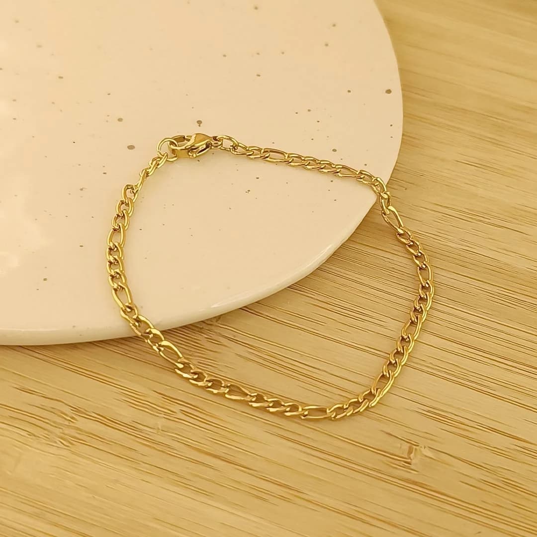 Pulsera Dorada -  Figaro 3mm